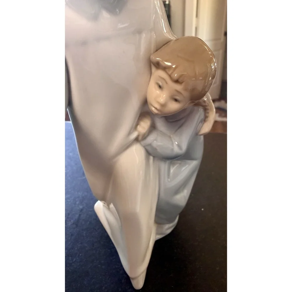 Lladro Children in Nightshirts Boy & Girl w/ Candle #4874 Vintage